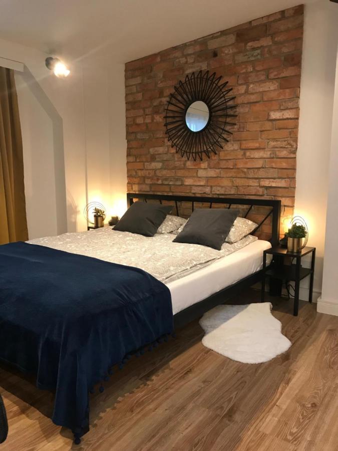 Apartament Ko-Piernika W Toruniu, W Sercu Torunskiej Starowki Exterior foto